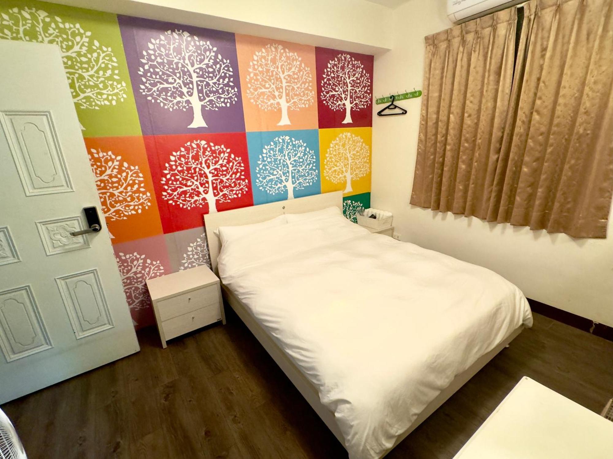 Appartement 台南富居tainan Fu House預訂後請主動聯繫做確認才保留訂房 Extérieur photo
