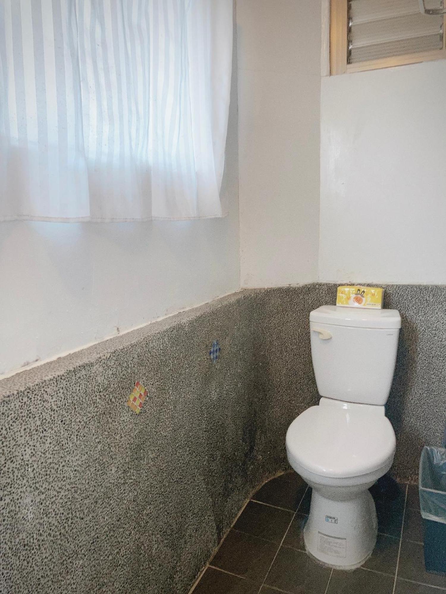 Appartement 台南富居tainan Fu House預訂後請主動聯繫做確認才保留訂房 Extérieur photo